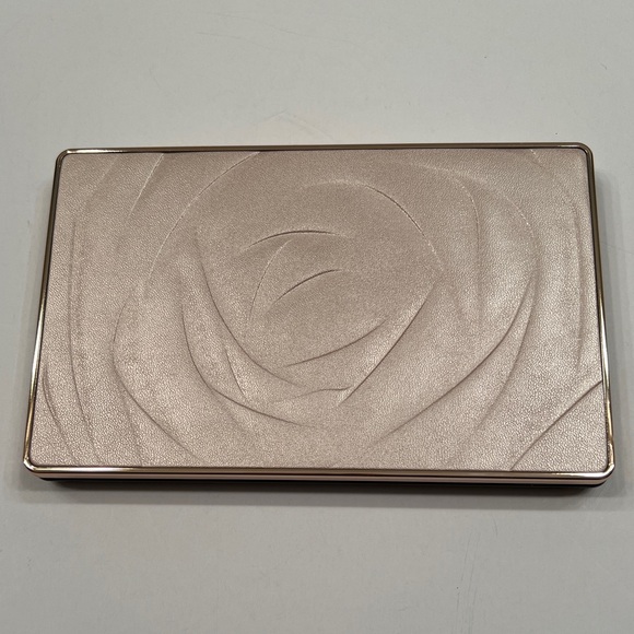 NIB Lancome 2024 Eye Shadow Collection - Picture 2 of 8